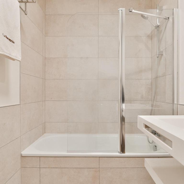 C74 - Marvelous 3 Bedroom Apartment In Historical - Apartamento de 3 dormitorios - 29