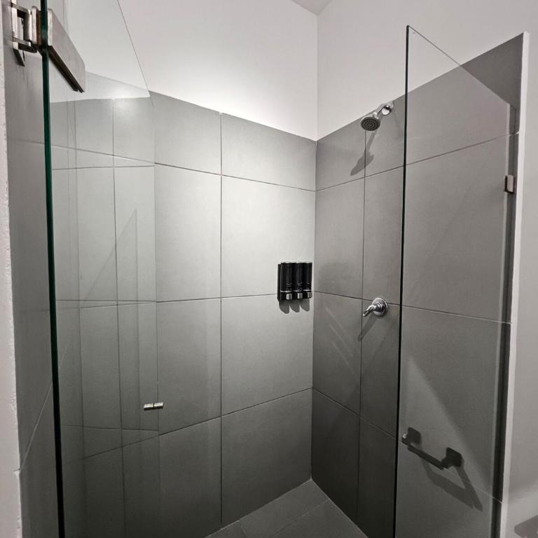 Magic Naranjo House 3BR wAC & jacuzzi in Laureles - Apartamento - 58