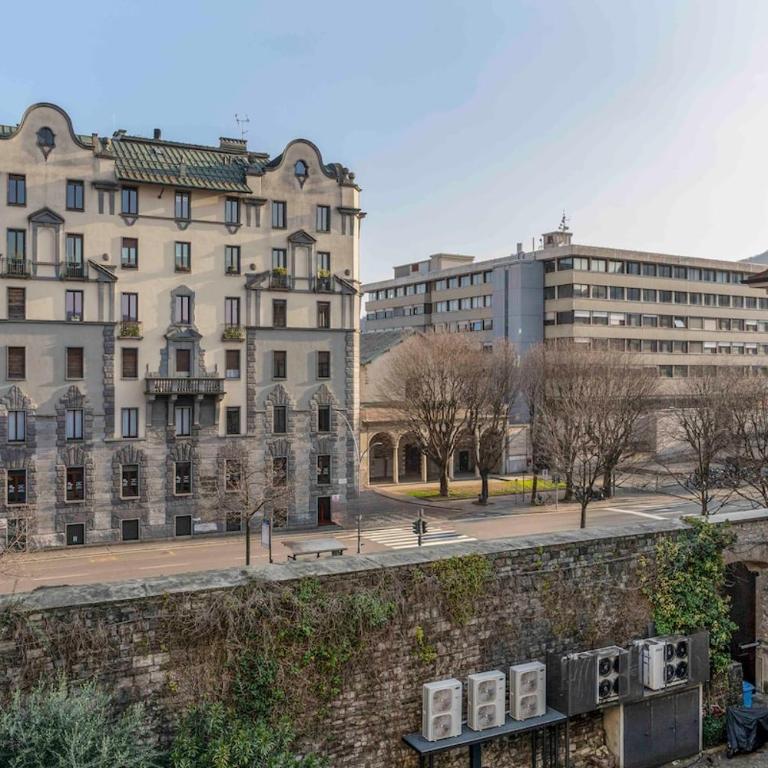 Appartamento Brunate - Porta Torre-Centro Storico - Appartamento con 2 Camere da Letto - 43