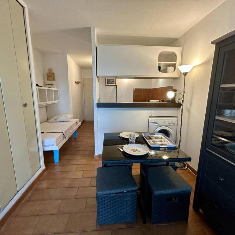 Appartement vue mer CANET SUD CR040-B119 - Apartment - 11