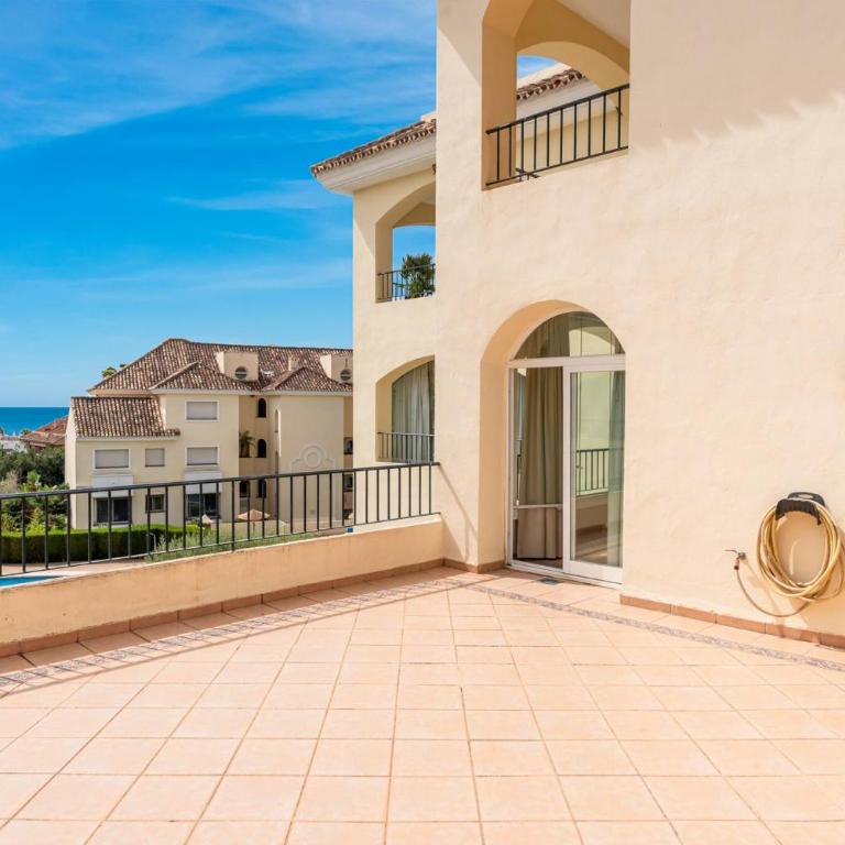 Awesome 3 Br Apart. w/ 4 Terraces, Pool & Parking - Apartamento de 3 dormitorios - 56