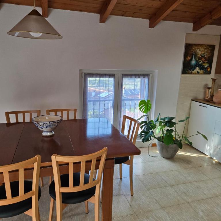 Casa Beniamino - Appartamento con 3 Camere da Letto e con Vista - 2