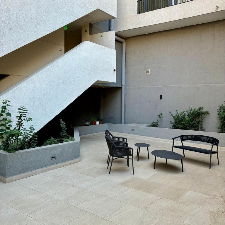 Terrace Studios near La Moneda - Studio Apartment - 2