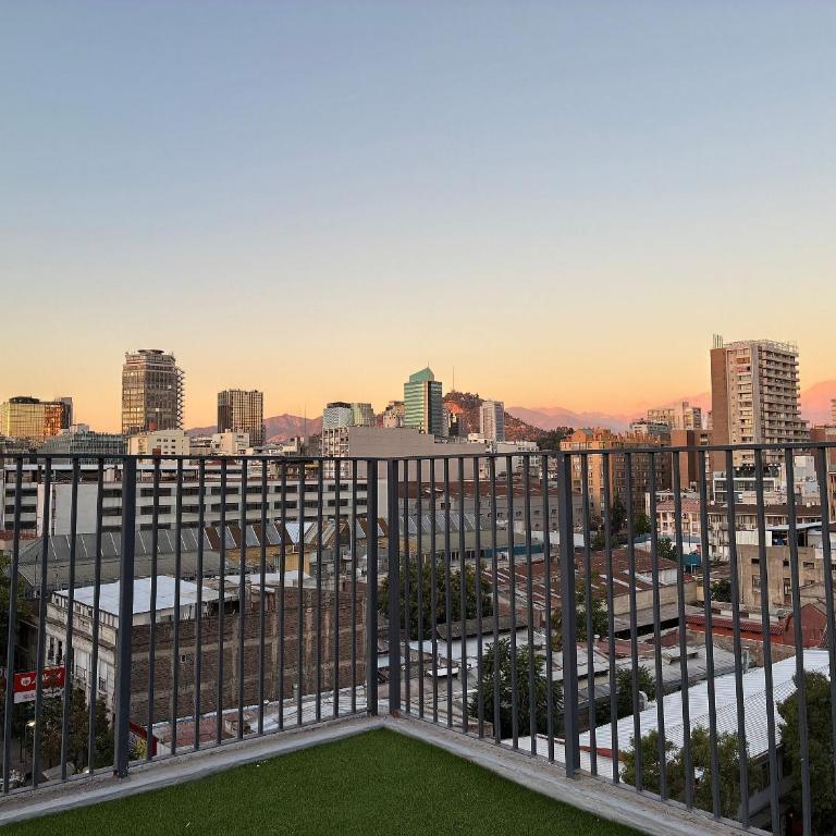 Terrace Studios near La Moneda - Studio Apartment - 15