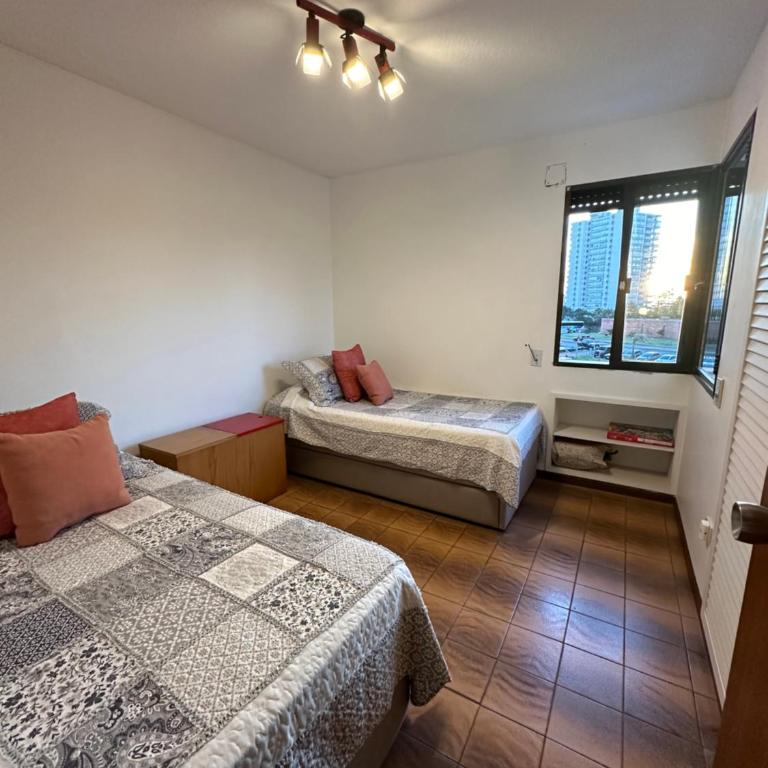 Parquemar Center 3, Torre F, Apartamento 202 - Apartamento de 3 dormitorios - 10