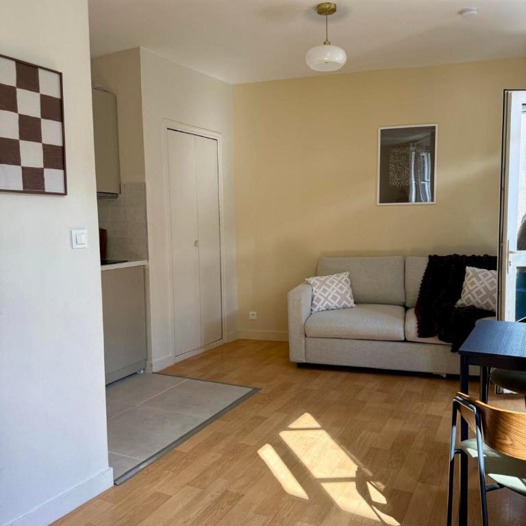 Charles 15, Studio moderne et cosy au cœur de Poitiers - Appartement 1 Chambre - 12