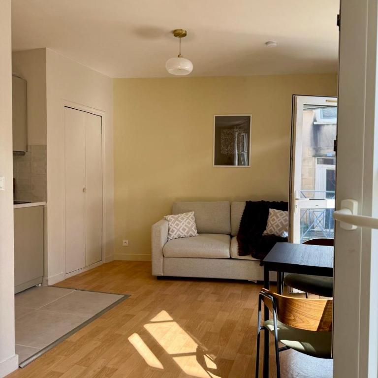 Charles 15, Studio moderne et cosy au cœur de Poitiers - Appartement 1 Chambre - 16