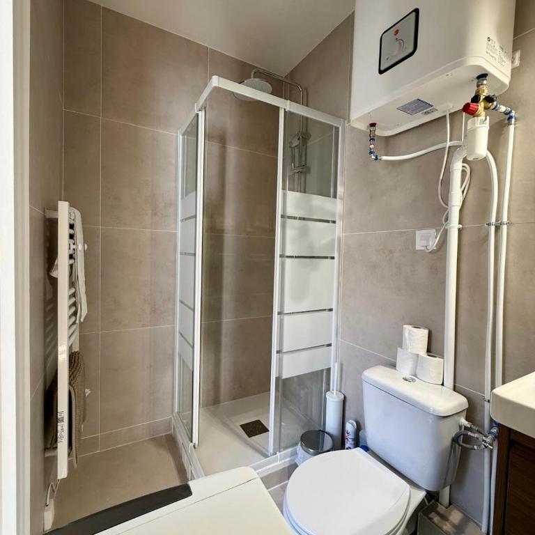 Charles 15, Studio moderne et cosy au cœur de Poitiers - Appartement 1 Chambre - 27