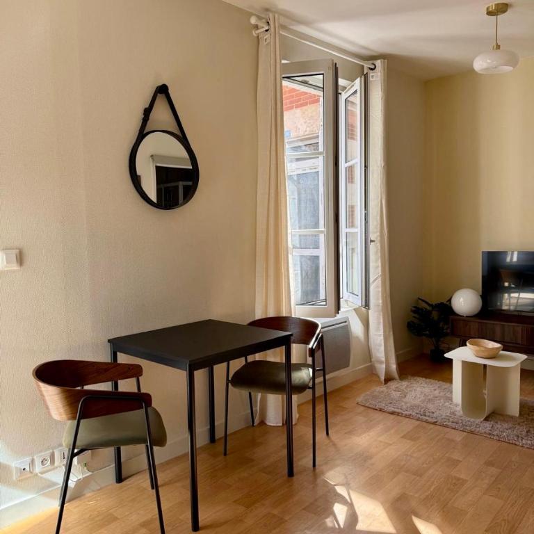 Charles 15, Studio moderne et cosy au cœur de Poitiers - Appartement 1 Chambre - 30