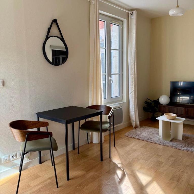 Charles 15, Studio moderne et cosy au cœur de Poitiers - Appartement 1 Chambre - 36