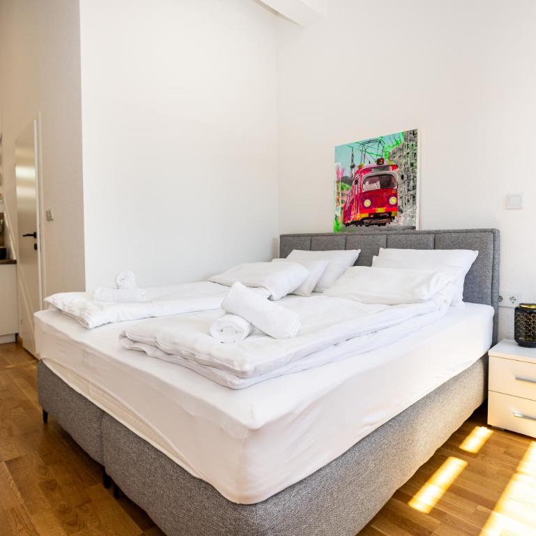 Sarajevo Boutique Studios - One-Bedroom Apartment - 7