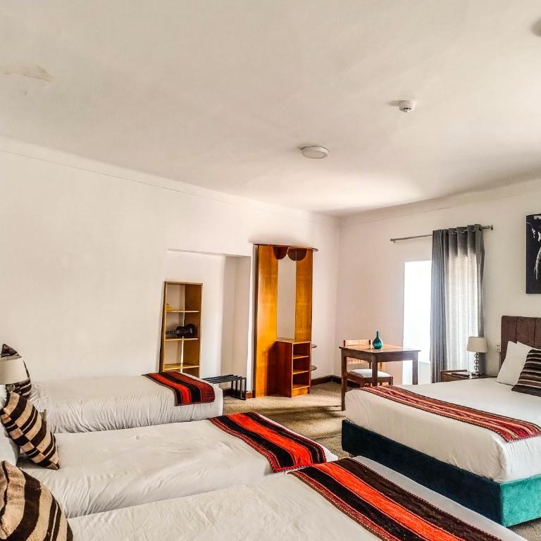 Central Market Hotel San pedro - Quadruple Room - 4