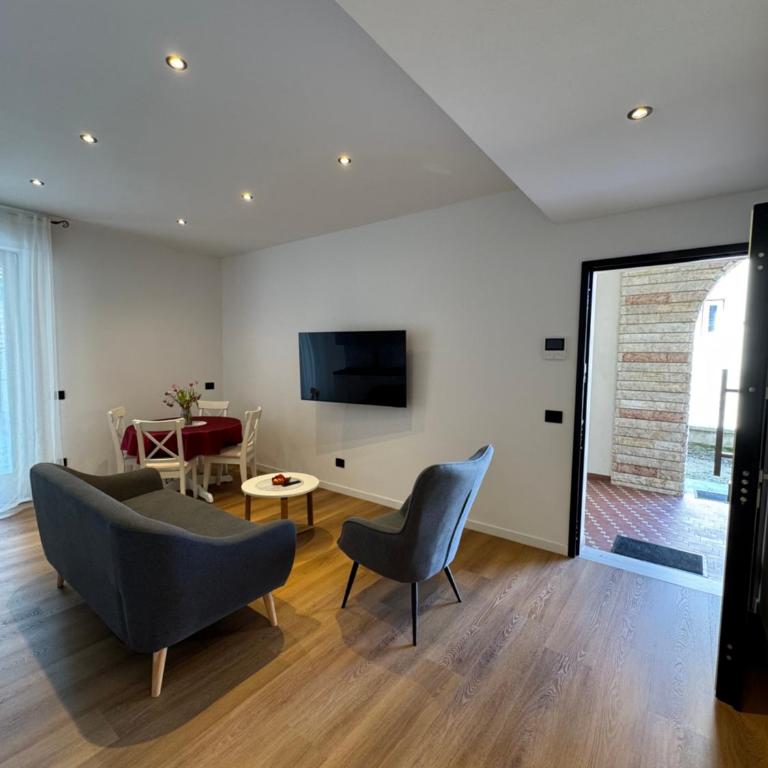 Black Swan Apartment - Appartamento con 2 Camere da Letto - 1