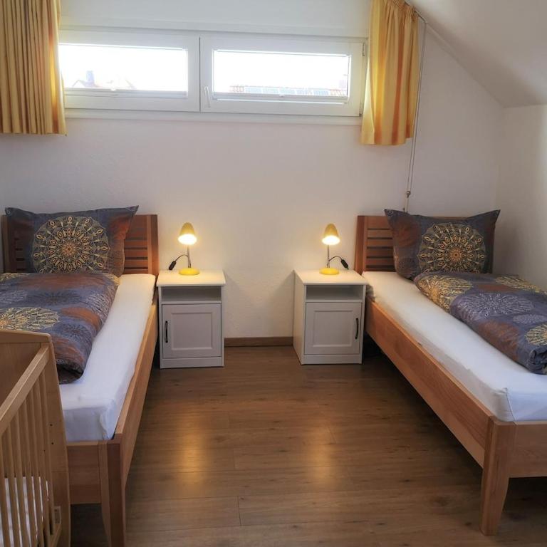 Ferienhof Schöngarten, Sonja & Stefan Büchele GbR - Two-Bedroom Apartment with Garden View - 4