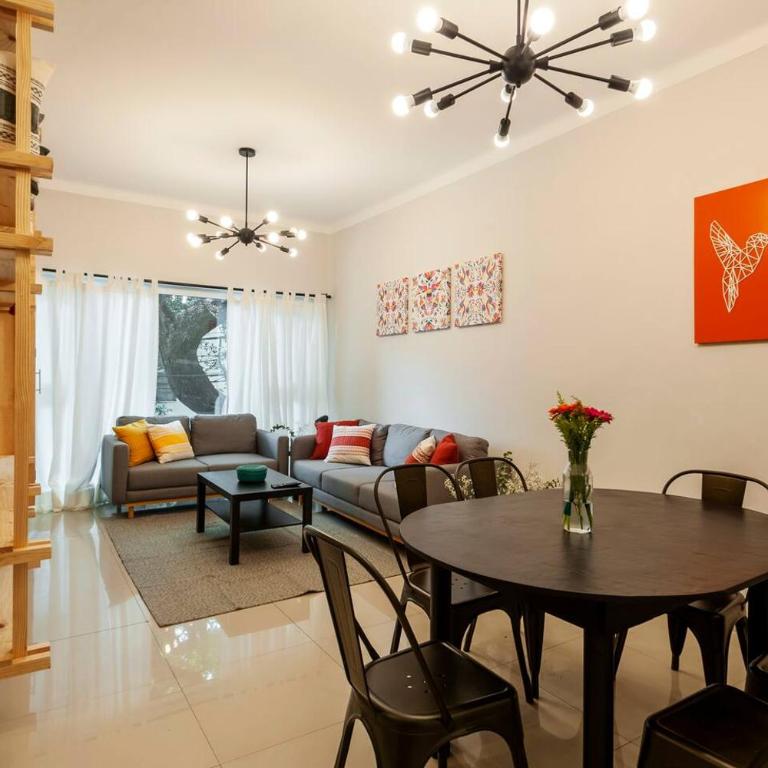 Condesa Spacious 3BR with 3 King Beds Expert Host - Apartment - 12