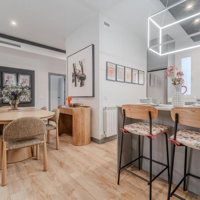 Sophisticated modern - 4Bdrs 3Baths-Salamanca - Apartment - 3