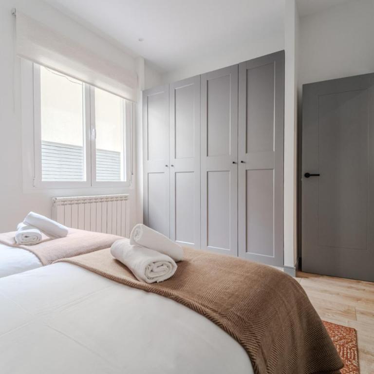 Sophisticated modern - 4Bdrs 3Baths-Salamanca - Apartment - 36