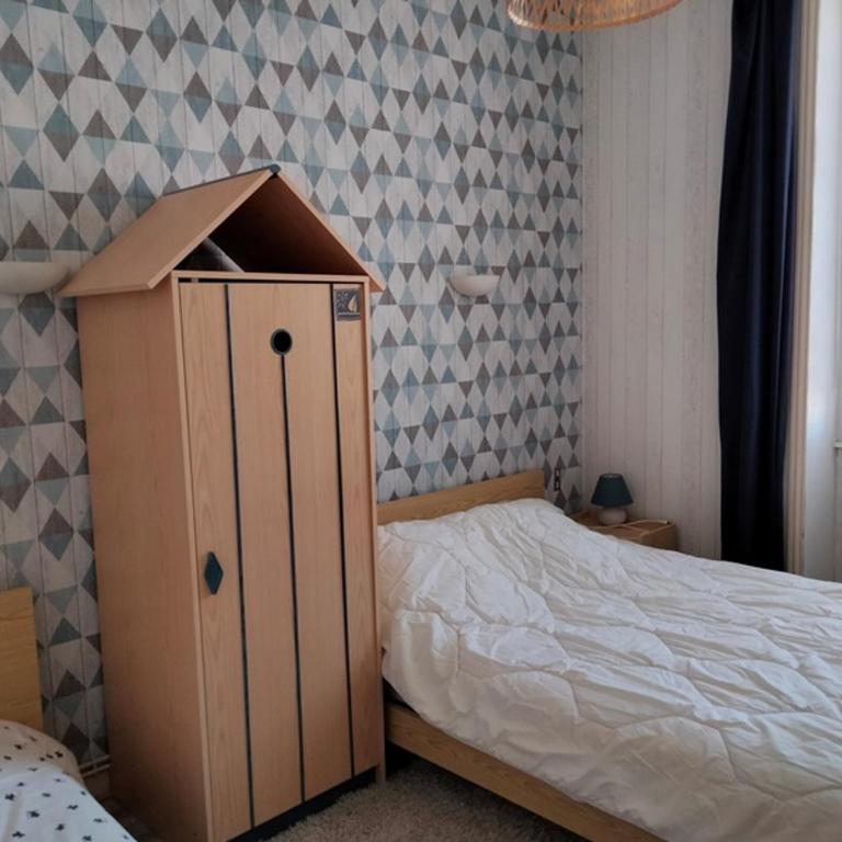 Maison de ville T3 avec cour proche port et plage - Les Sables d'Olonne - FR-1-331-72 - Holiday Home (4 Adults) - 18