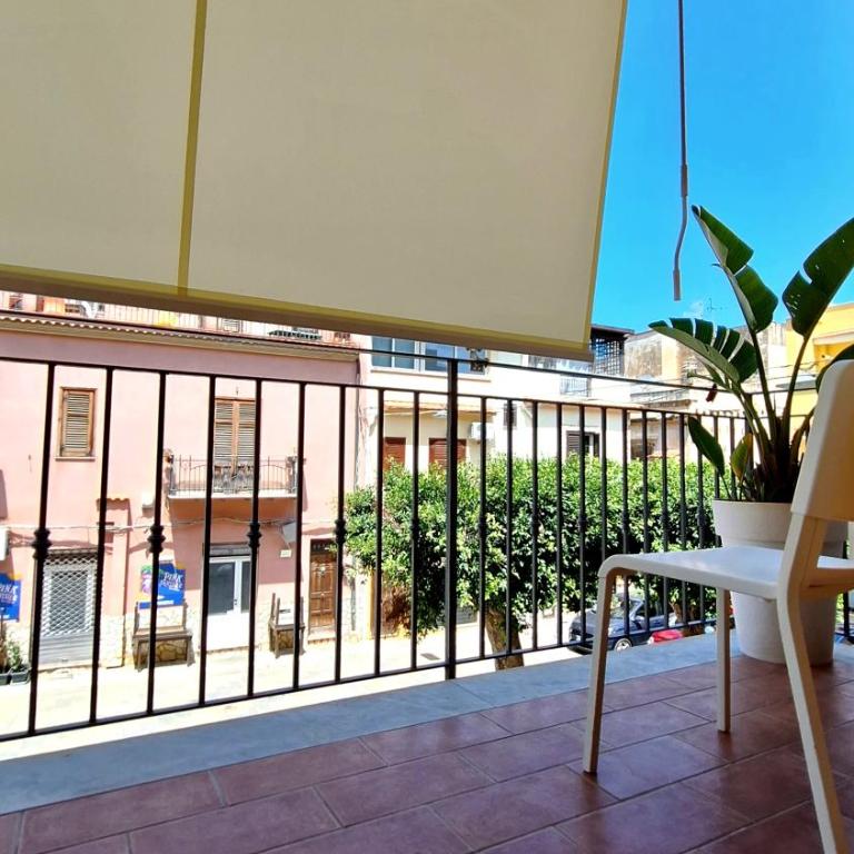 Casa XXI Aprile - Apartment with Balcony - 19
