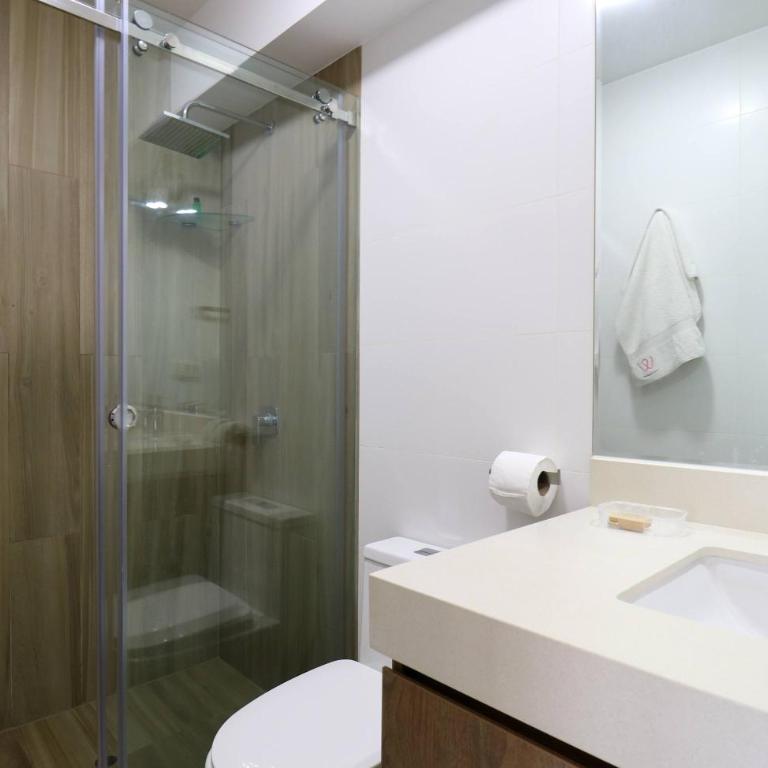 Brezzo Poolside Living 2BR in Miraflores - Apartment - 17
