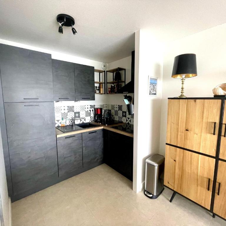 Appartement moderne face mer avec garage et WiFi gratuit - FR-1-92-900 - Appartement (4 Adultes) - 2