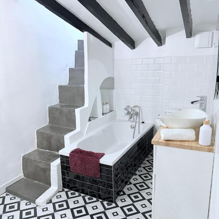 Encantadora Casita en pleno casco antiguo - Casa - 16