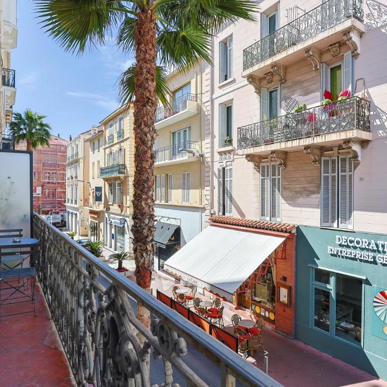 Urban Pearl YourHostHelper - Apartment mit 2 Schlafzimmern und Balkon - 2