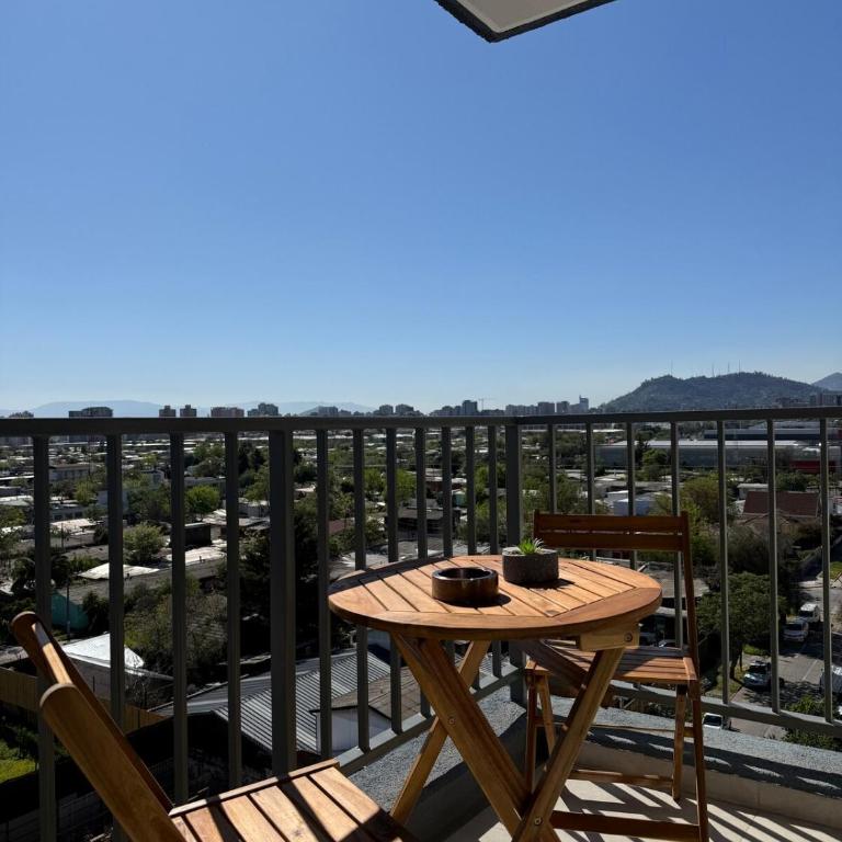 Cozy apartment in Ñuñoa, National Stadium - Two-Bedroom Apartment - 7