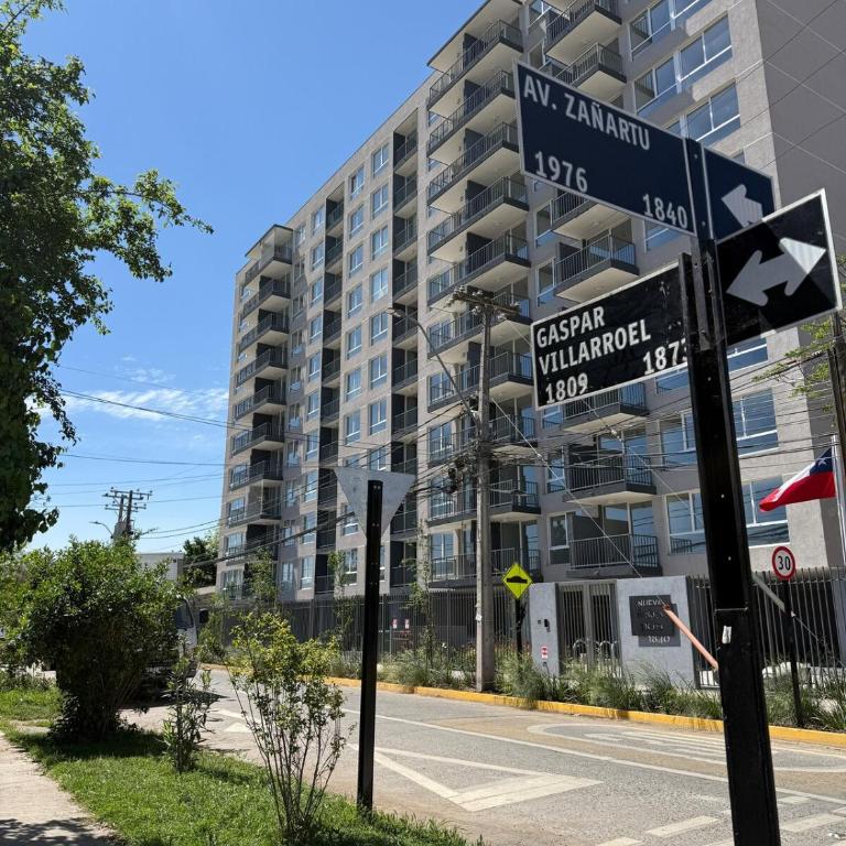 Cozy apartment in Ñuñoa, National Stadium - Two-Bedroom Apartment - 24