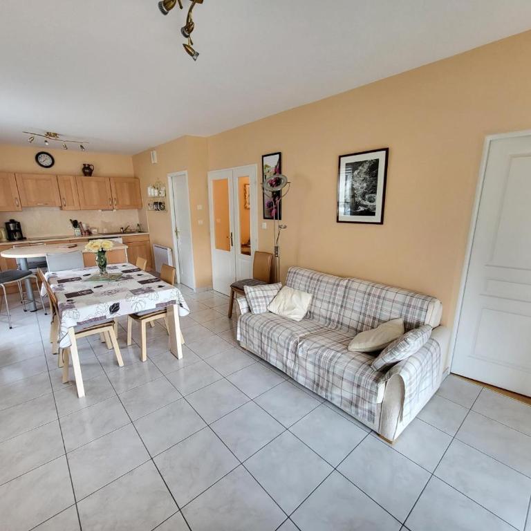 Appartement T3 avec terrasse et garage à 300 m de la plage, quartier Arago - FR-1-92-582 - Appartement (6 Adultes) - 16