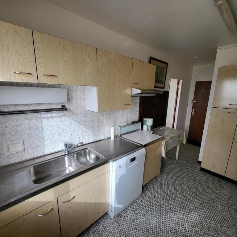 Appartement T3 avec balcon aux Sables-d'Olonne - FR-1-92-803 - Appartamento (6 Adulti) - 13
