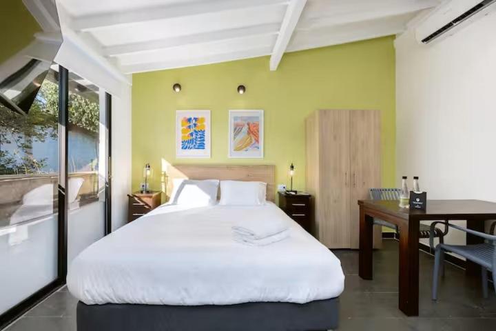 Contablers - One-Bedroom Apartment - 4