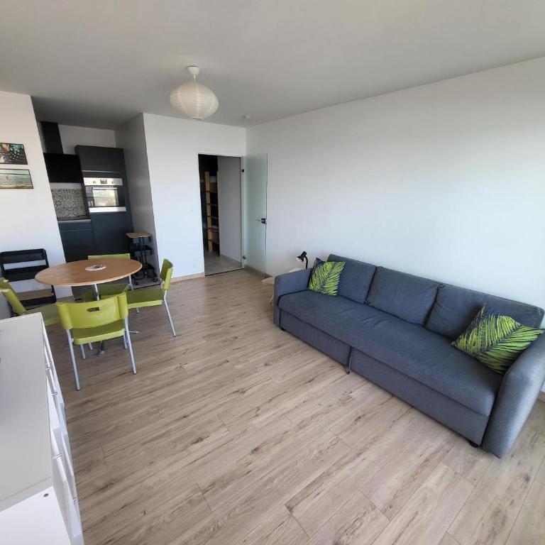 Studio neuf proche plage et commerces, balcon vue mer - FR-1-92-945 - Apartamento - 7