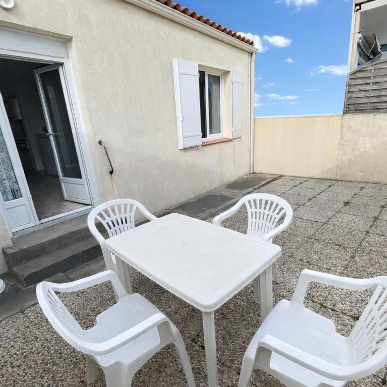 Maison Plain-Pied Proche Plage et Commerces à La Tranche-sur-Mer – Idéal Familles - FR-1-22-210 - Casa de vacaciones (5 adultos) - 15