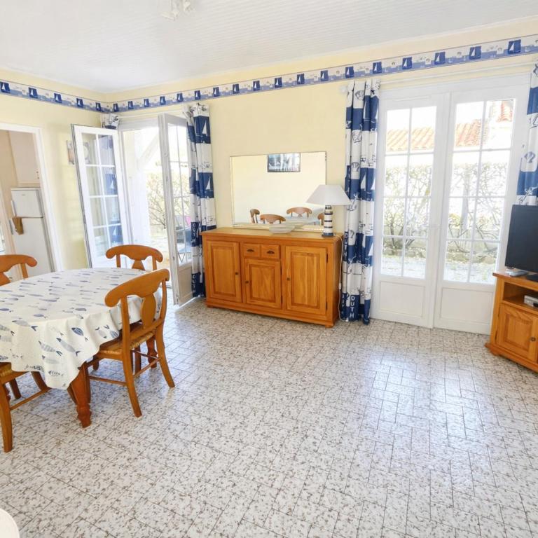 Maison Plain-Pied Centre-Ville, Proche Plage, Jardin Privé, Parking, Animaux Acceptés - FR-1-22-251 - Maison de Vacances (6 Adultes) - 8