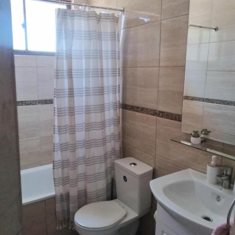 Hospedaje Atitur - Two-Bedroom Apartment - 5