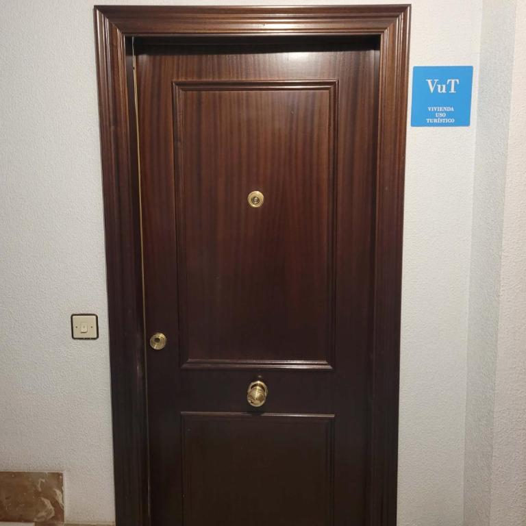 MARQUESA de ALMARZA 51 - Apartamento de 3 dormitorios - 1