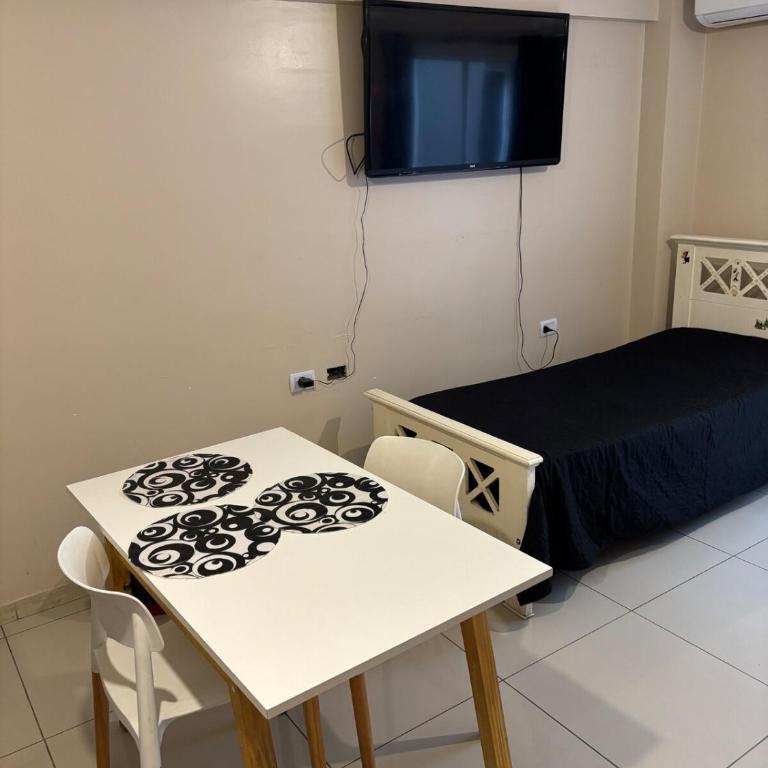 Mono ambiente en plata baja - One-Bedroom Apartment - 3