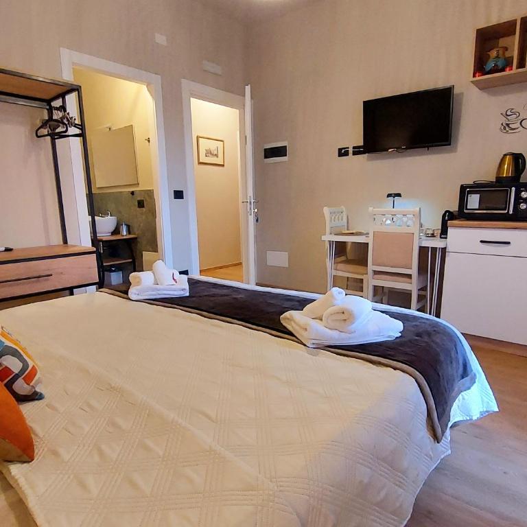 Angy's House - Deluxe Double Room - 3