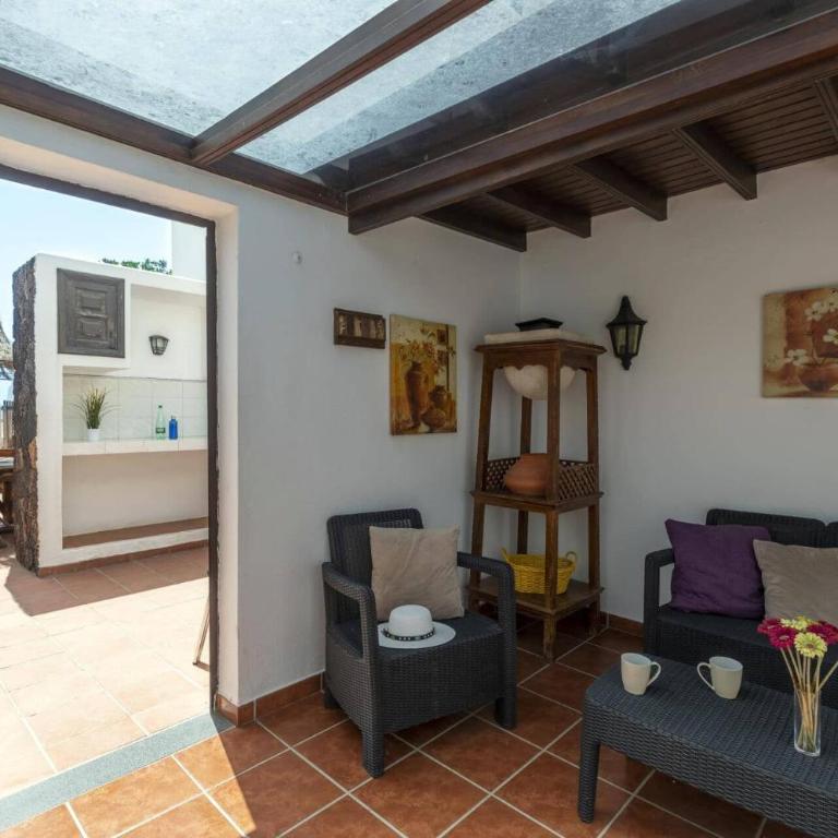 Villa Nikki by Villa Plus - Villa - 14