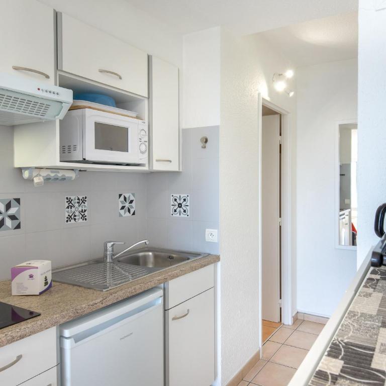 Studio climatisé pour 2, proche plage et commerces, animaux admis, WiFi, parking - FR-1-466A-20 - Estudio - 11