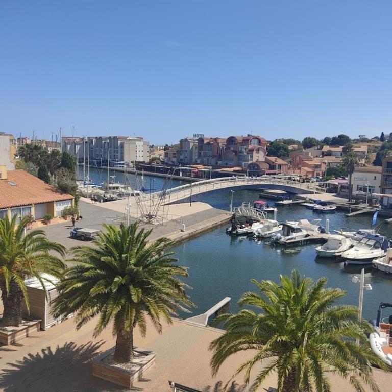 Studio rénové, proche port & village, parking, animaux admis - FR-1-796-83 - Appartement - 10