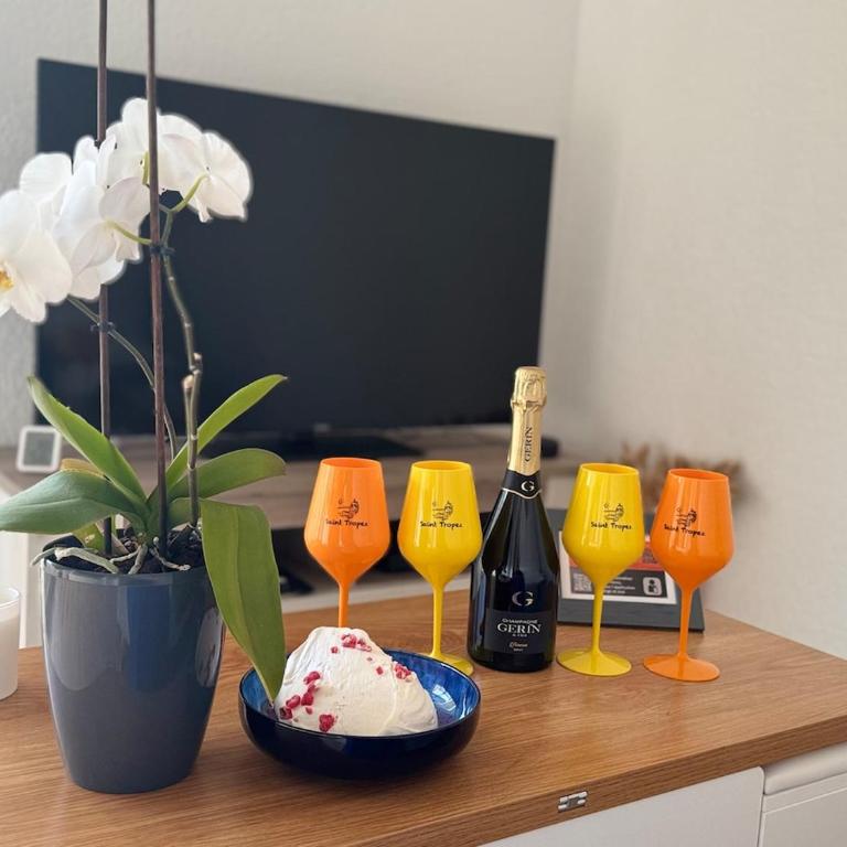 Appartement Cosy avec terrasse, proche centre-ville - Apartamento de 1 dormitorio - 12