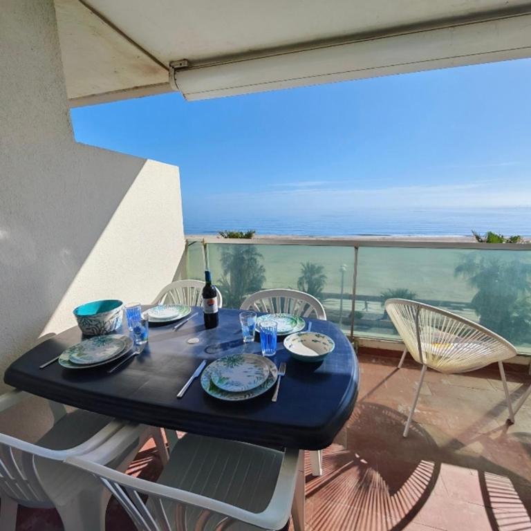 Beau studio cabine avec parking et climatisation, idéal pour 4 personnes - FR-1-794-161 - Appartamento - 7