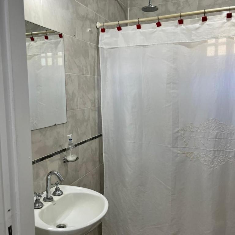 La casita - Two-Bedroom House - 3