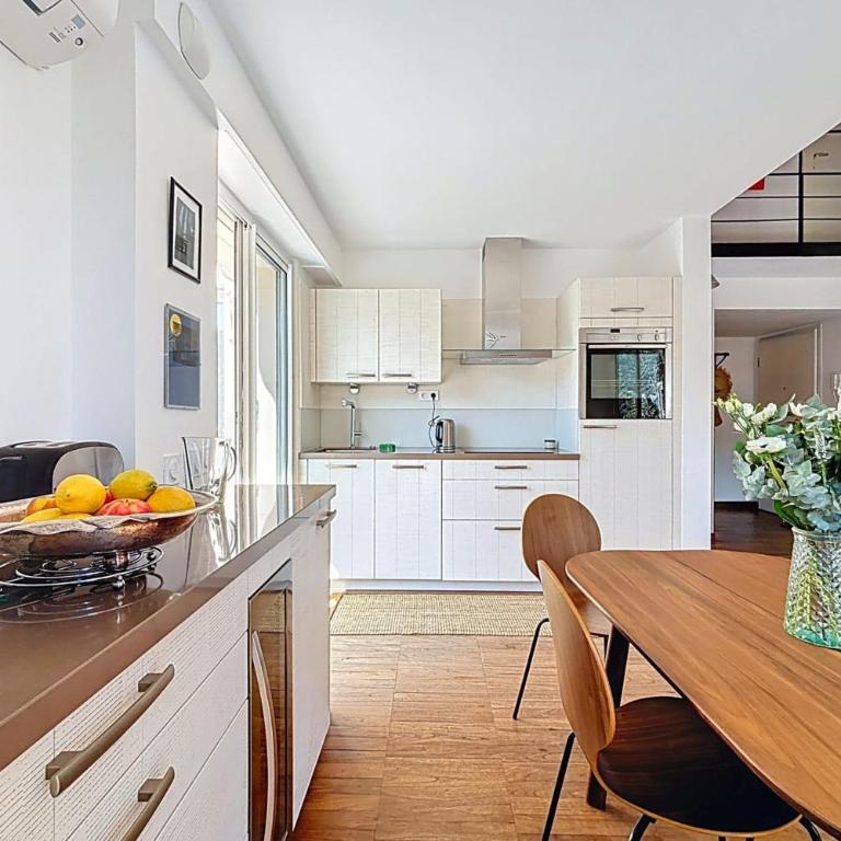Cap dAntibes Duplex Terraces & Beach Nearby - Two-Bedroom Apartment - 4
