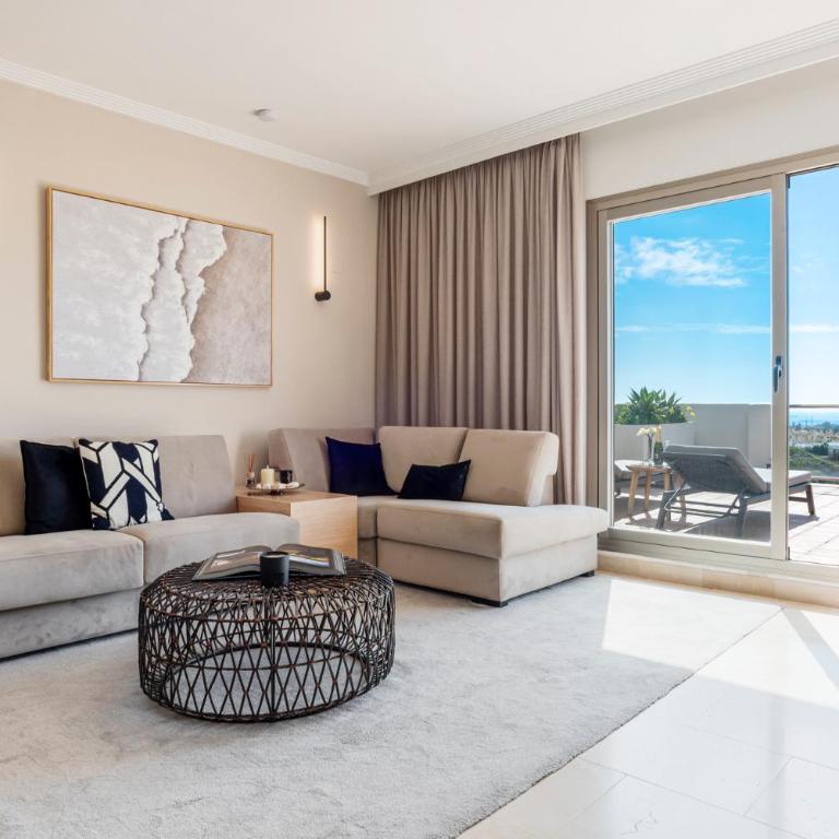 Luxury 2BR Penthouse - Rooftop, Pool, Sea Views - Apartamento de 2 dormitorios - 1