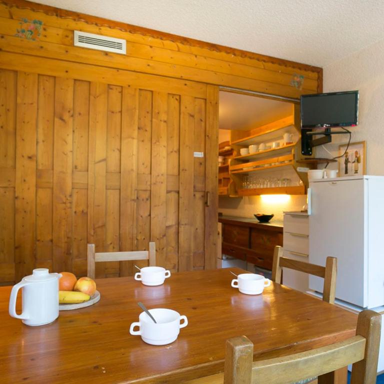 Studio ski aux pieds avec balcon et TV - FR-1-346-493 - Studio - 12