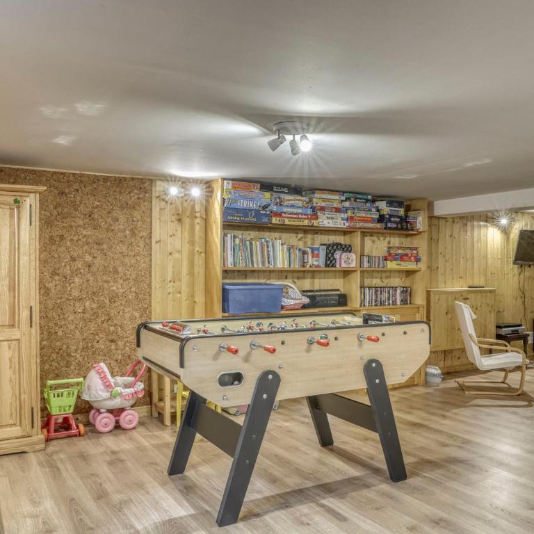 Chalet 4 Chambres à Megève, 10 Pers, Calme, Wifi, Proche Centre - FR-1-453-1 - Chalet (10 Adulti) - 12