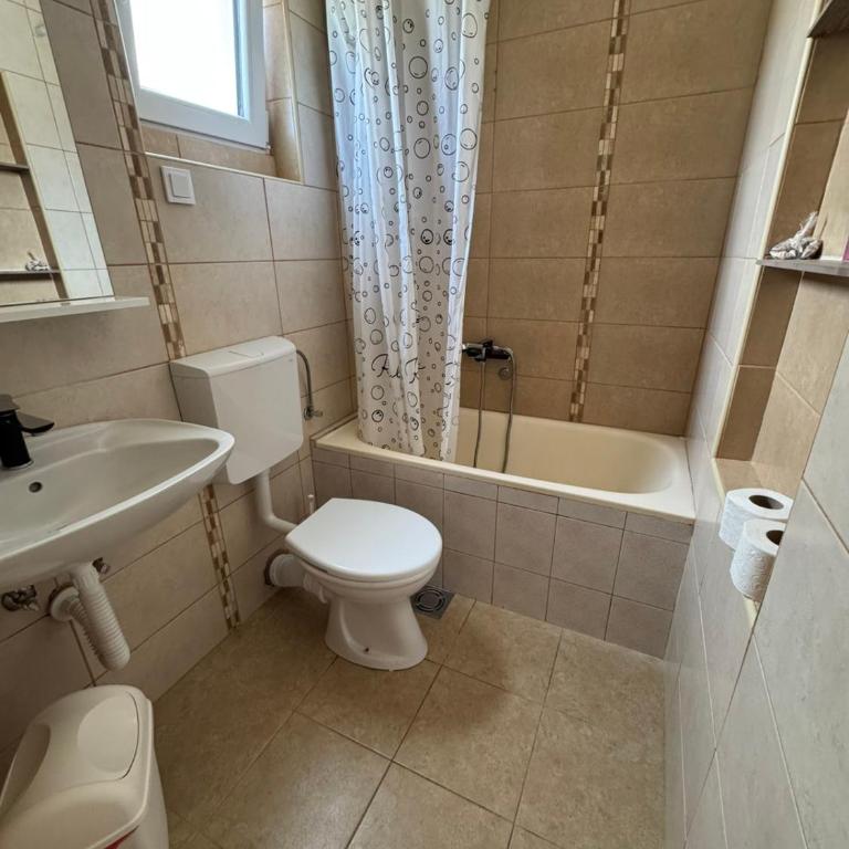 Guesthouse Vila Tamburic - Double Room - 5